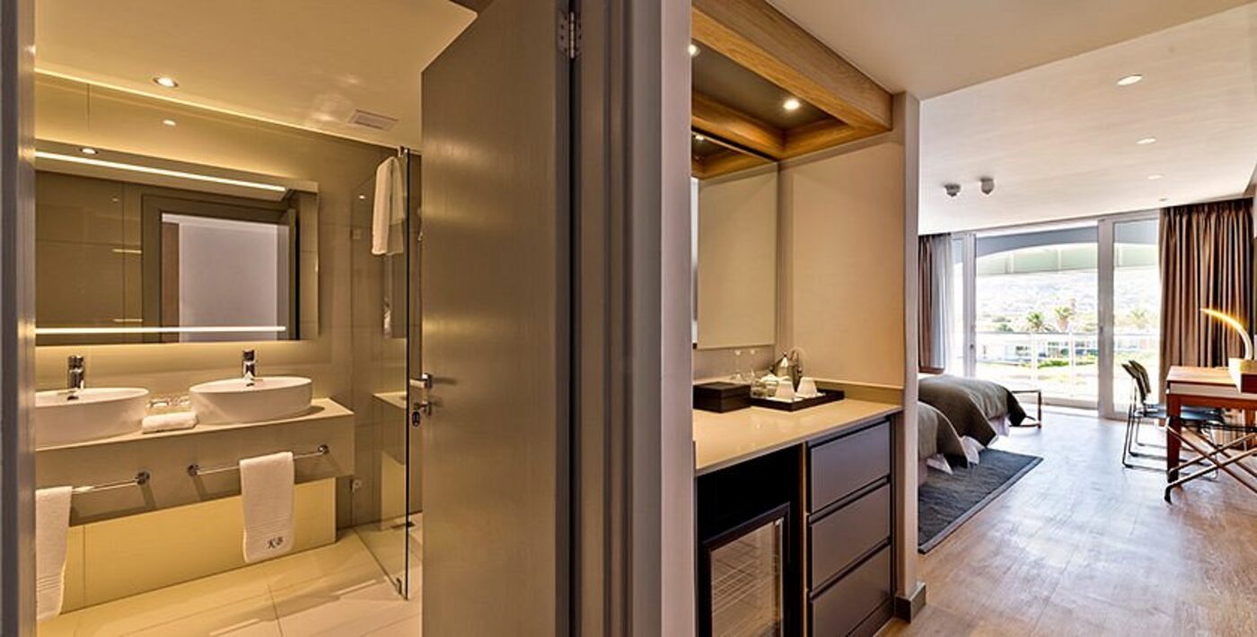 Bathroom and bedroom suite